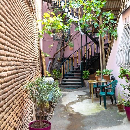 Home 12 Tbilisi Luaran gambar
