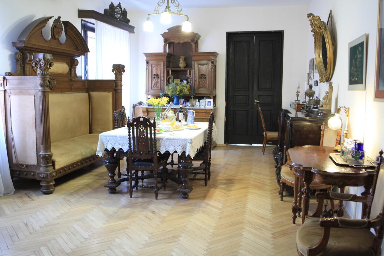 Home 12 Tbilisi Luaran gambar