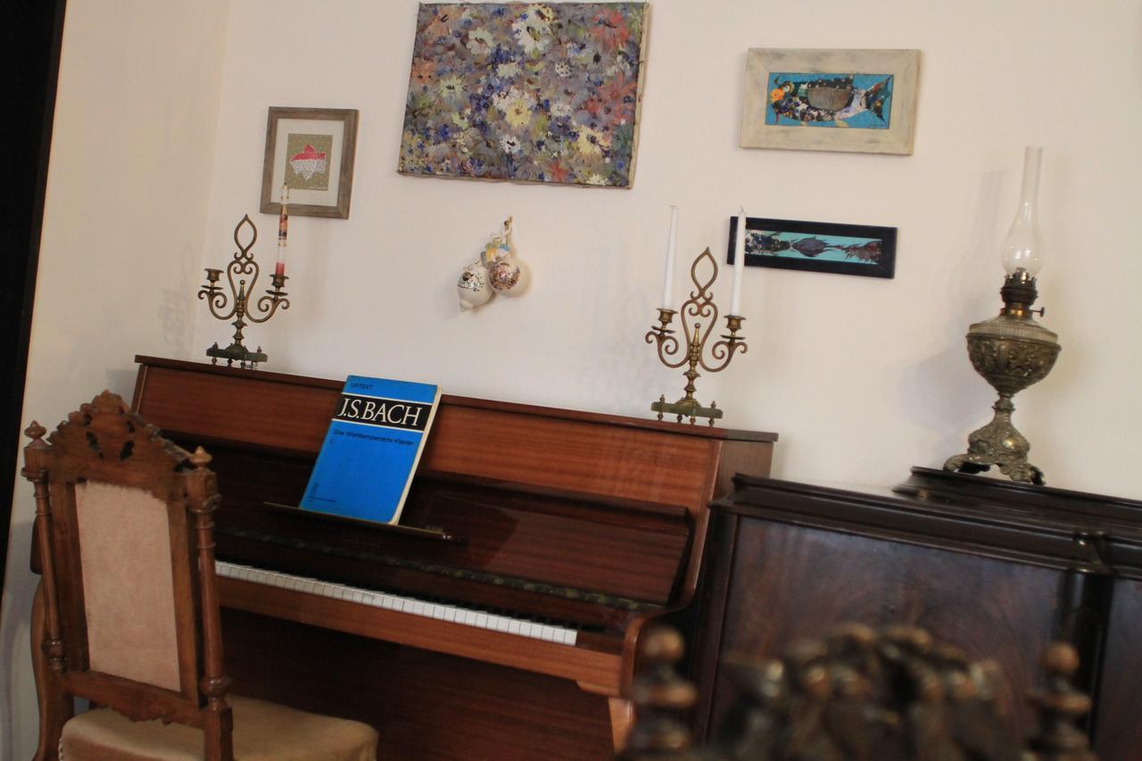 Home 12 Tbilisi Luaran gambar