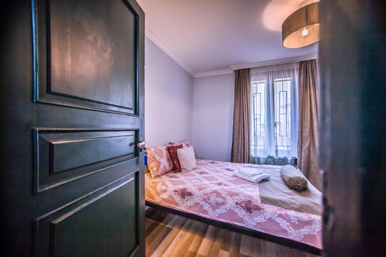 Home 12 Tbilisi Luaran gambar