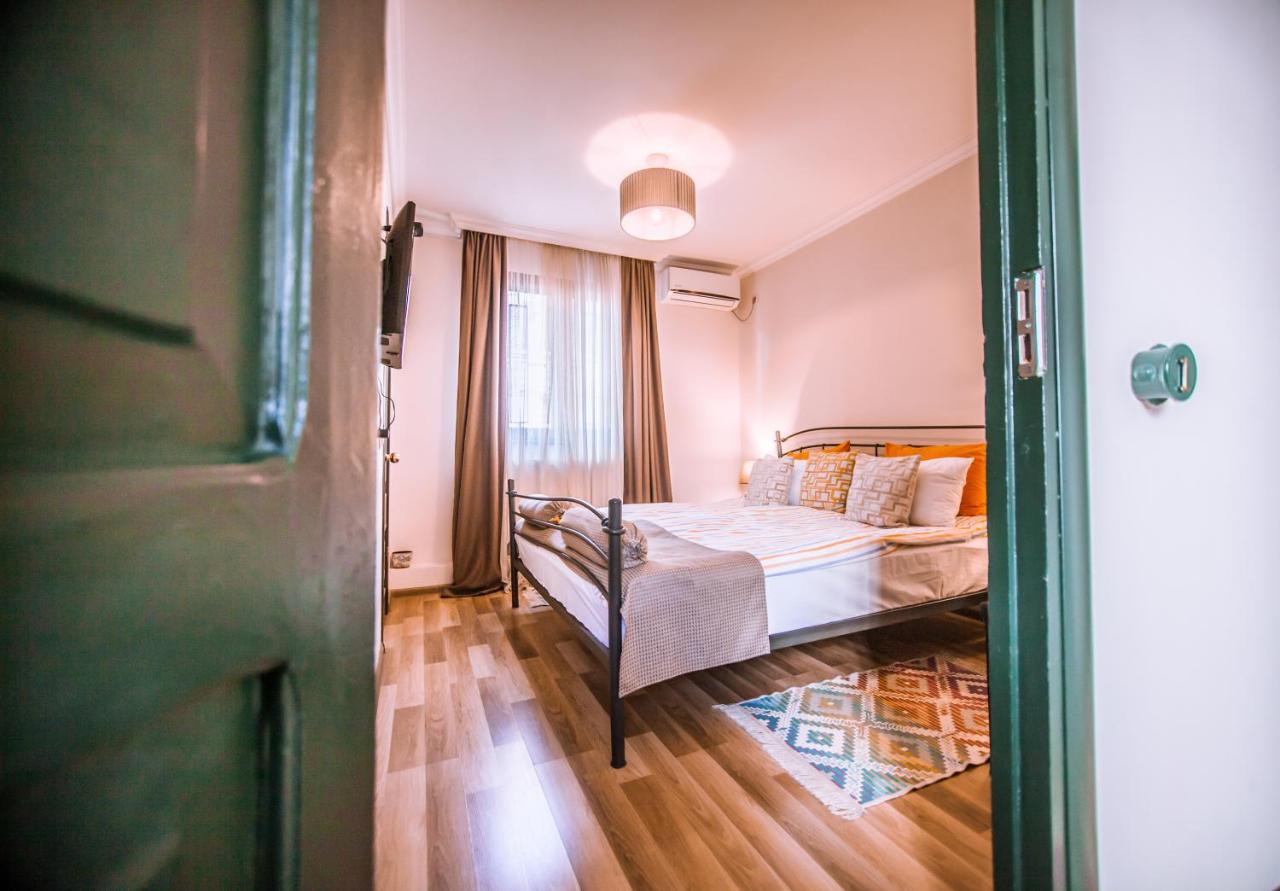 Home 12 Tbilisi Luaran gambar